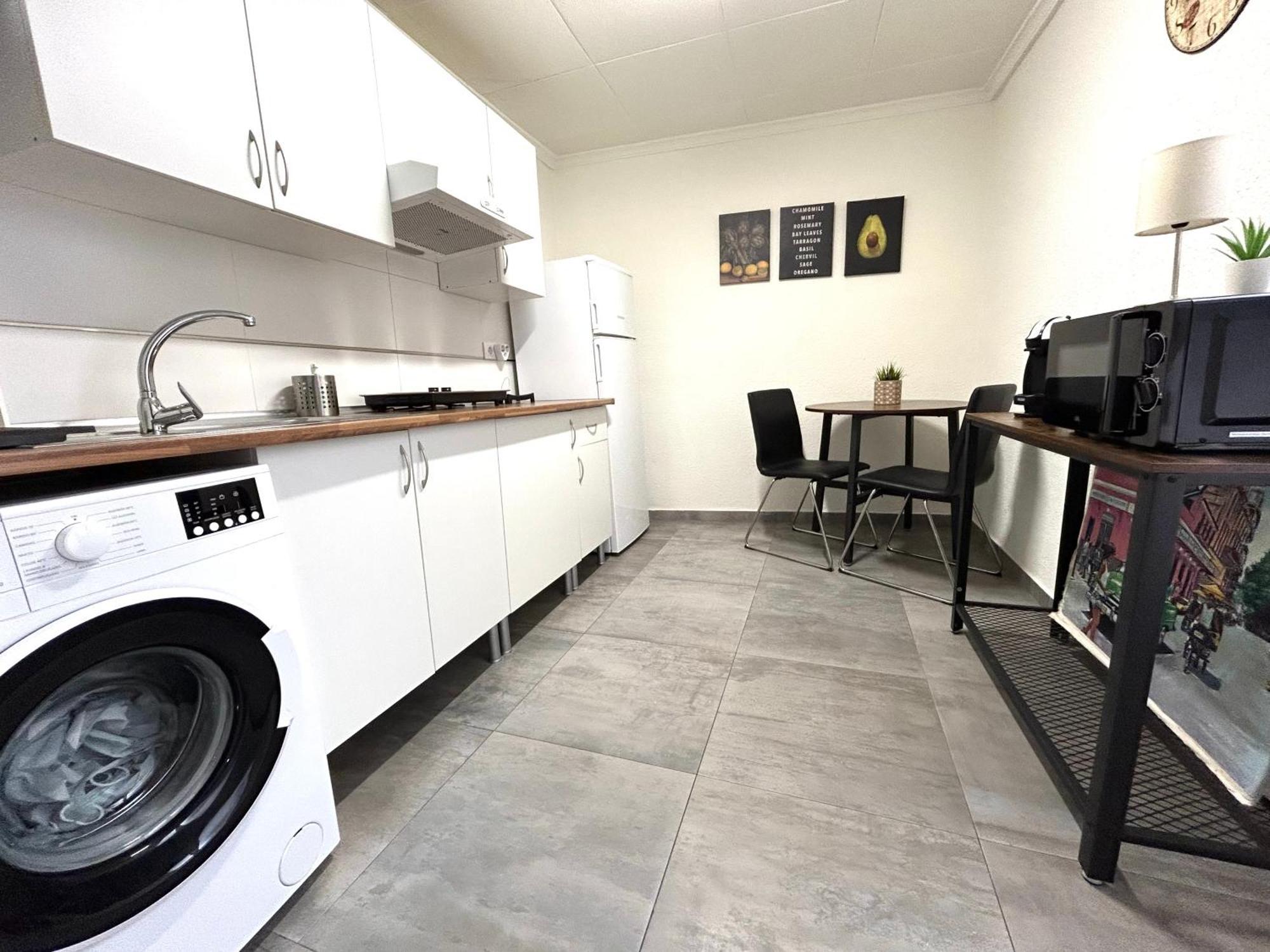 Plaza Circular Mas Que Apartamentos ムルシア エクステリア 写真