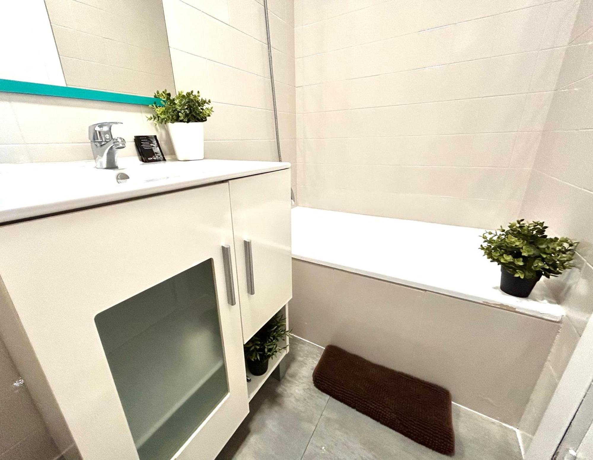 Plaza Circular Mas Que Apartamentos ムルシア エクステリア 写真