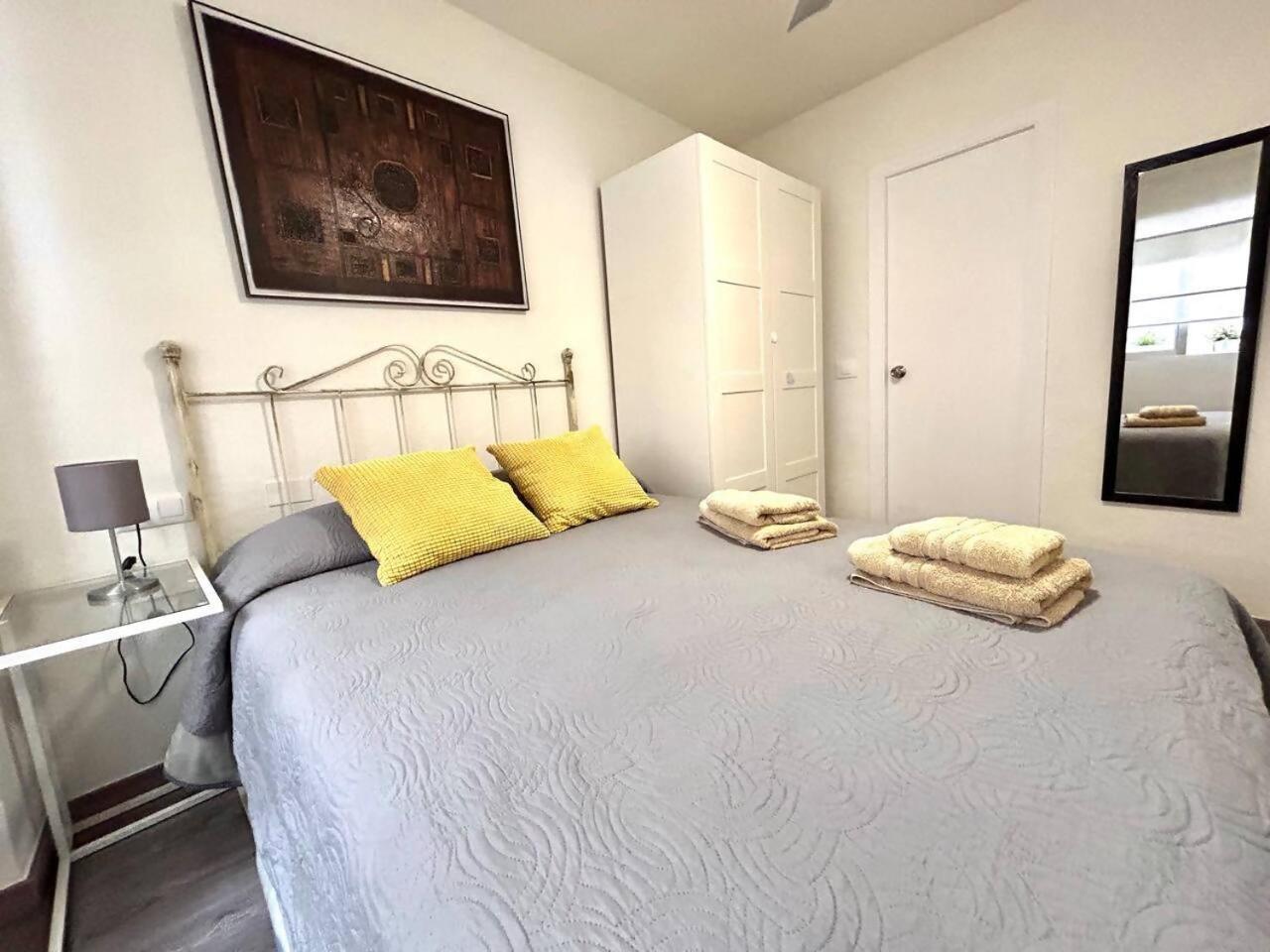 Plaza Circular Mas Que Apartamentos ムルシア エクステリア 写真