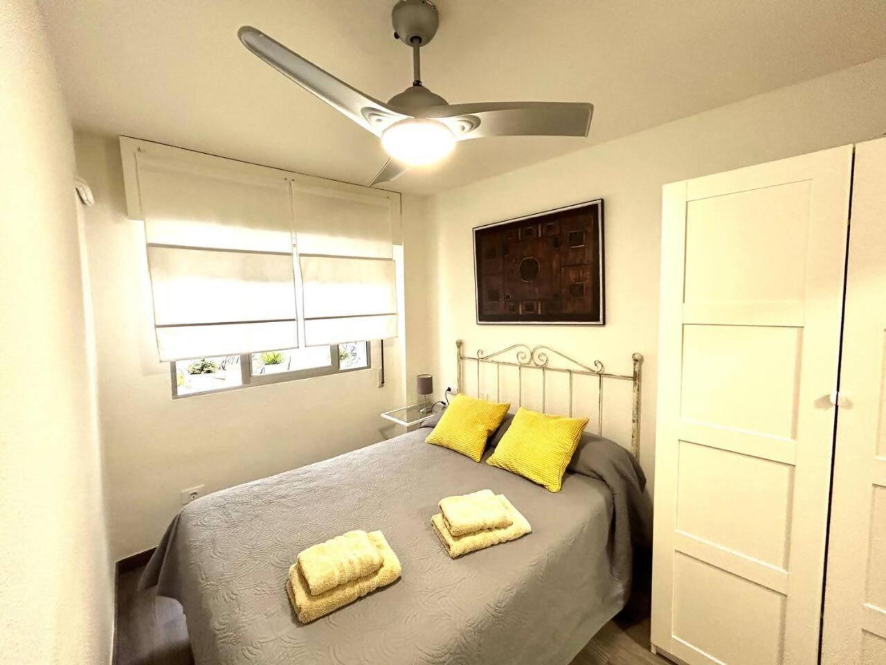 Plaza Circular Mas Que Apartamentos ムルシア エクステリア 写真