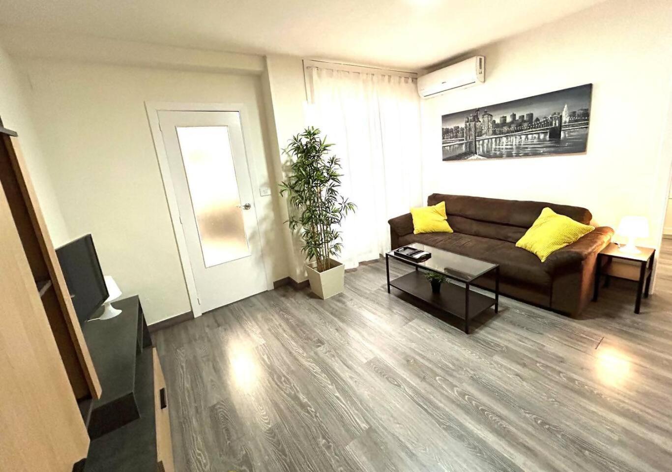 Plaza Circular Mas Que Apartamentos ムルシア エクステリア 写真